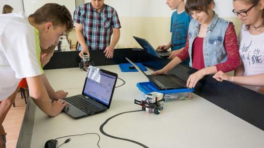 Roboty i doświadczenia w Galerii Zielona