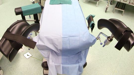 Rocznie diagnozują 220 nowych przypadków. Choruje bardzo dużo młodych kobiet, najważniejsza jest wczesna diagnoza