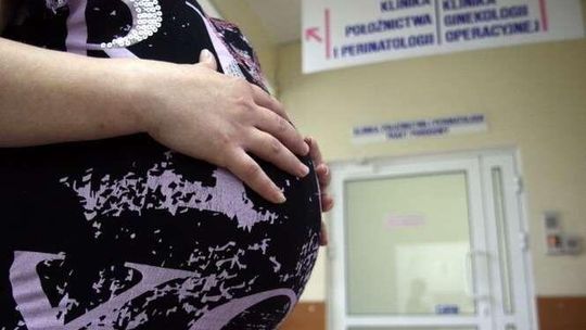 Rodzić po ludzku. Ale tylko w dużych miastach