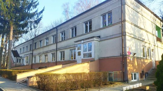 Rodzice walczą o plac zabaw dla dzieci. Dlaczego ich żłobek nie dostał dofinansowania?