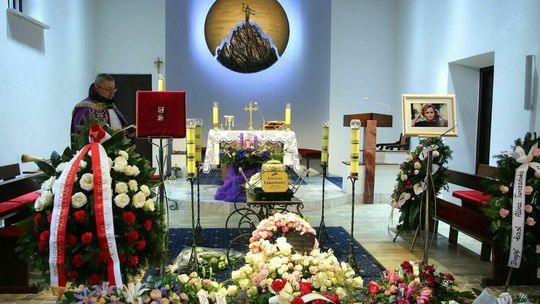 Rodzina, przyjaciele, znajomi pożegnali Katarzynę Łukasiewicz