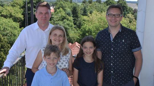 Rodzinne podróżowanie. Globtroterzy spotkali się z uczniami włodawskich szkół