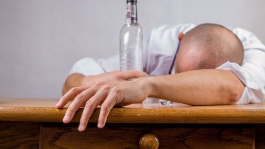 Rok 2017 rokiem troski o trzeźwość narodu? Tego chcą posłowie