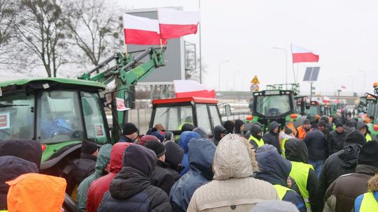 Rolnicy jutro zablokują Warszawę, a dziś staną w Piaskach