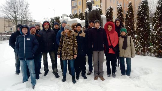 Rolnicy protestowali w pobliżu pomnika smoleńskiego w Kraśniku