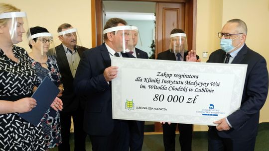 Rolnicy z Lubelszczyzny też pomagają. Przekazali pieniądze na zakup respiratora