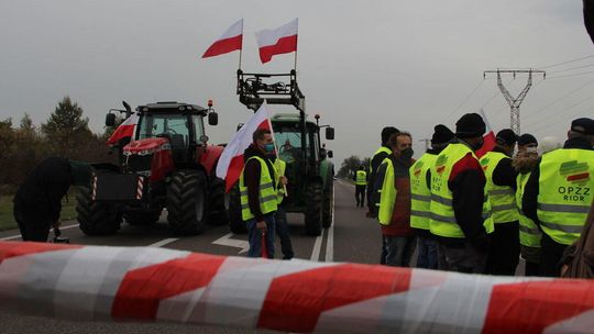 Rolnicy zakończyli blokadę koło Międzyrzeca Podlaskiego, ale jeszcze wrócą protestować