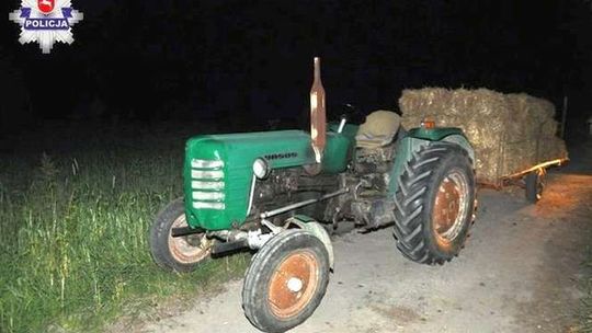 Rolnik wpadł pod przyczepę ciągnika. Miał 4 promile alkoholu
