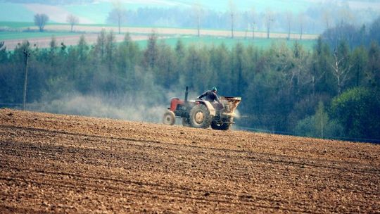 Rolniku, weź pieniądze na maszyny