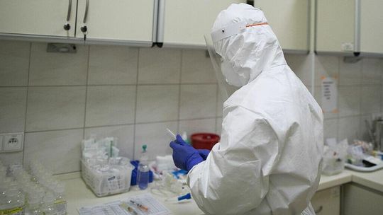 Rosja. Liczba zakażeń koronawirusem narasta już od miesiąca