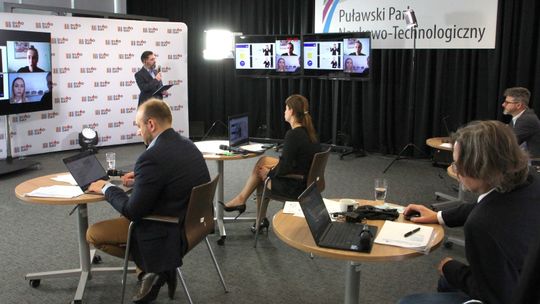 Roślinne jaja, czy tłumacz książek na języki migowe? 18 firm walczy o dotacje