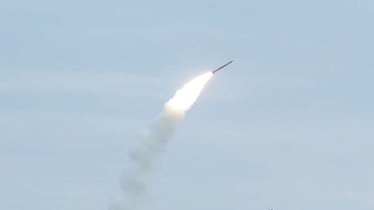 Rosyjski atak rakietowy na Lwów. Pociski spadły obok lotniska