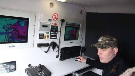 Rosyjskie "zielone ludziki" w Polsce? "Póki co nikogo takiego nie spotkaliśmy"