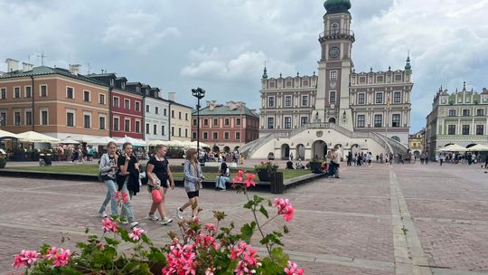 Roszady w Ratuszu. Prezydent łączy wydziały, zmienia dyrektorów