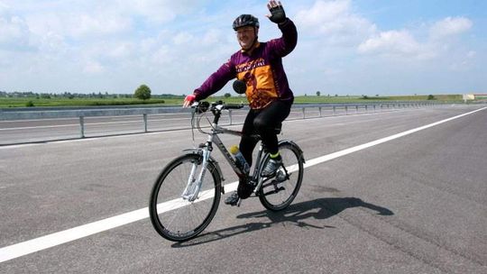 Rowerem po nowym odcinku S17 (zdjęcia)