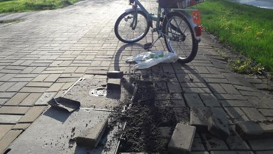 Rowerowi partyzanci już nie wytrzymali i wyręczyli urzędników