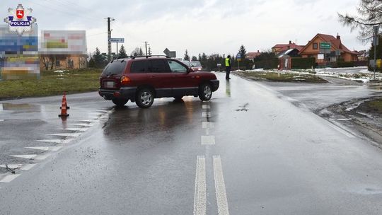 Rowerzysta miał pierwszeństwo przejazdu. Potrącił go kierowca hyundaia