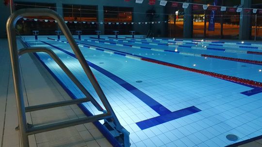 Rozbudowa pływalni trzy razy za droga. Nie będzie saunarium?