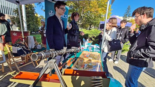 Rozmowy, wycieczki i rośliny. Tak UMCS przywitał nowych studentów