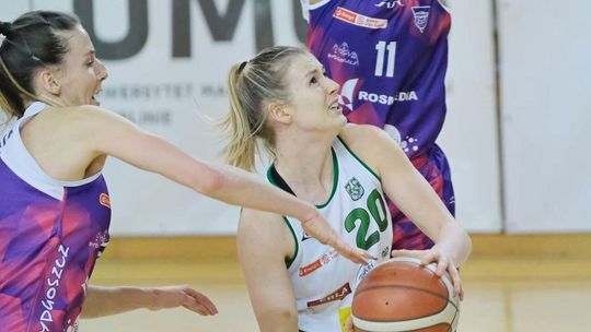 Różnica klas w starciu "Pszczółek" z Basketem. Wicemistrz Polski prowadzi w serii play-off