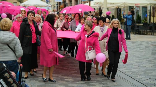 Różowa wstążka na ulicach Lublina. „Trzeba odczarować słowo profilaktyka”
