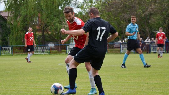 Ruch Izbica – Znicz Siennica Różana 5:0. Wyniki Kezza chełmskiej klasy okręgowej