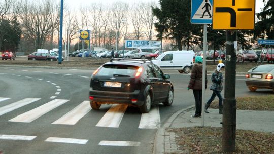Ruch na skrzyżowaniu na Czechowie: Lidl ważniejszy od osiedla