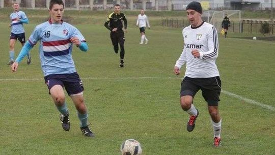Ruch Ryki – Stal Poniatowa 2:1. Gra się do końca  