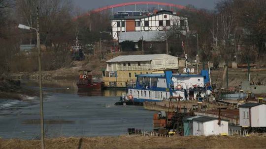 Rusza budowa nowego portu w Puławach (zdjęcia)