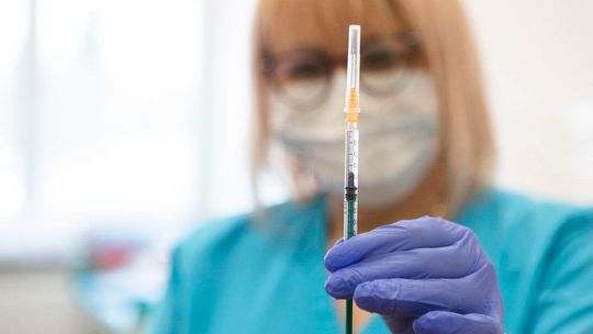 Ruszają zapisy na szczepienia dla pozostałych grup nauczycieli i nauczycieli akademickich