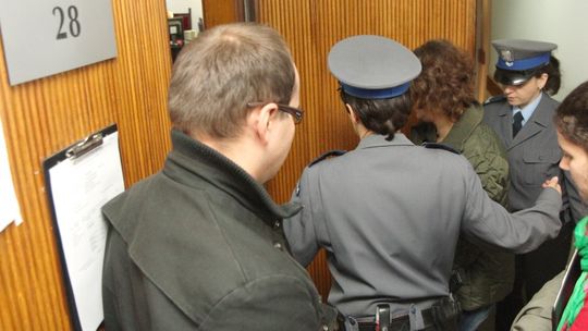 Ruszył proces oskarżonej o zabójstwo teściowej. Utajniony