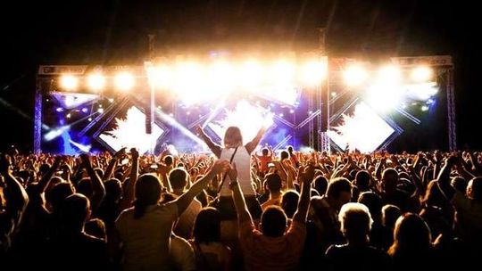 Ruszyła sprzedaż biletów na 90’ Festival on Tour