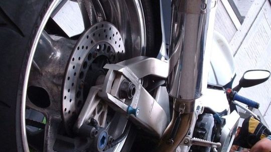 Ryk motocykli na Carnavalu Sztuk-Mistrzów popsuł dobrą zabawę (list)