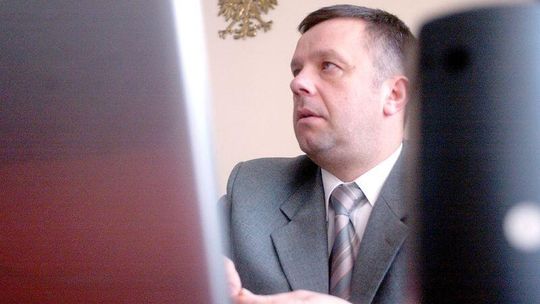 Ryki: Burmistrz wybacza wyrok, skazany urzędnik ma dalej pracę