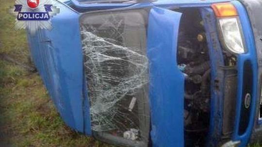 Ryki: Irlandczyk uderzył w busa, autobus potrącił pieszą