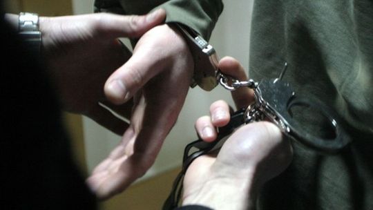 Ryki: Pobił mężczyznę i ukradł mu telefony