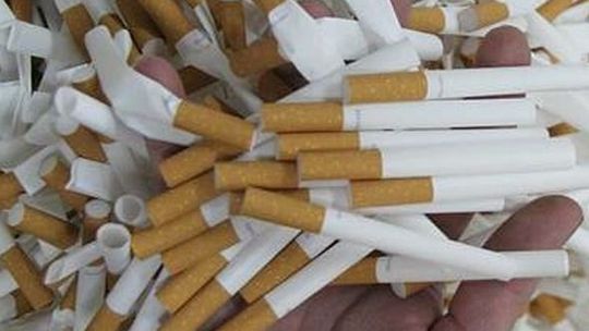 Ryki: Przewoził w pociągu 1300 paczek papierosów