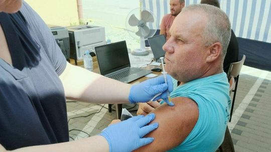 Rząd ma swoją loterię, wójt z Lubelszczyzny chce mieć swoją. Bo za mało osób się szczepi