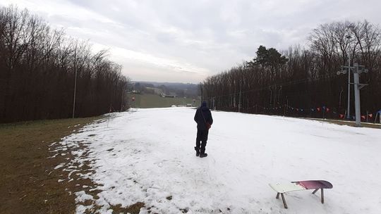 Rząd rozważa zamknięcie stoków i hoteli na Sylwestra i ferie