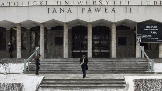 Rzecznik dyscyplinarny KUL zajmie się sprawą byłych dziennikarzy Radia Centrum