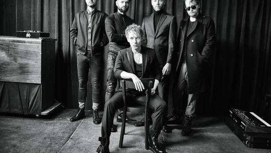 Rzeczywistość nie jest czarno biała. Rozmowa z Igorem Herbutem z zespołu LemON