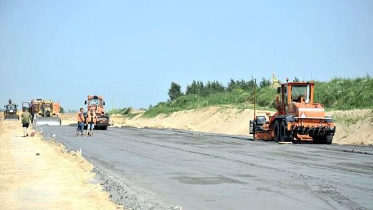 S17. Rośnie podbudowa na \"dwójce\"