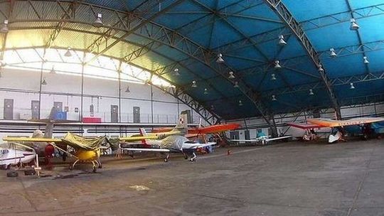 Są chętni na hangar w Białej Podlaskiej. Zabytki czeka wyprowadzka