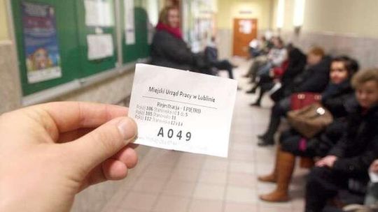 Są pieniądze w urzędach pracy. Na staże, bony i szkolenia