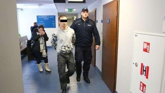 Sąd wypuścił skazanego za "obcowanie z nieletnią". Tuż po tym 20-latek zgwałcił dziecko?