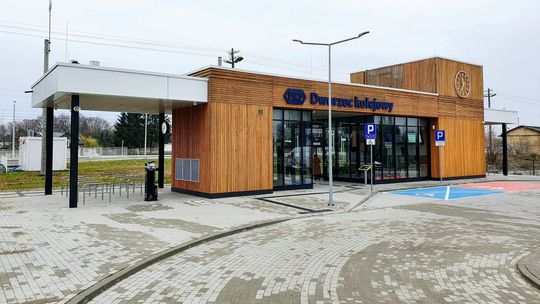 Sadurki mają nowy dworzec kolejowy za 5 mln zł