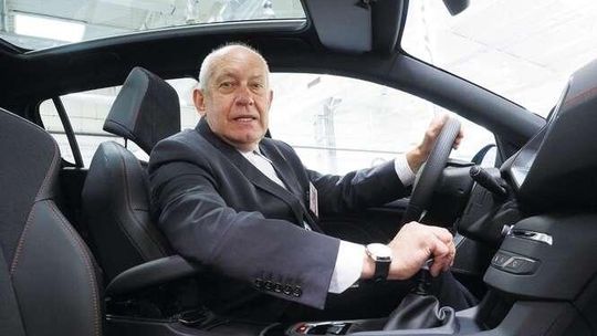 Salon Peugeota zlikwidowany po 20 latach. "To nie przez kłopoty finansowe"