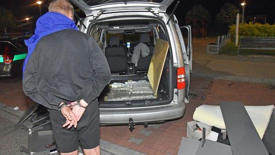Samochód naszpikowany narkotykami. To susz wart 1,4 mln zł