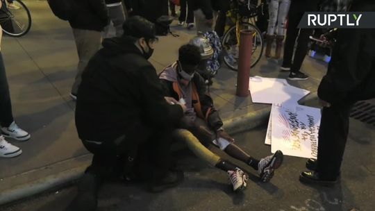 Samochód wjechał w protest Black Lives Matter na Manhattanie. Co najmniej pięć osób rannych