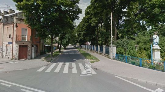 Samochody miały jeździć bocznymi uliczkami. Mieszkańcy zaprotestowali. Objazdów nie ma